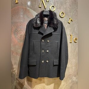 Dolce & Gabbana vintage authentic Black Pea Coat with Fur Collar